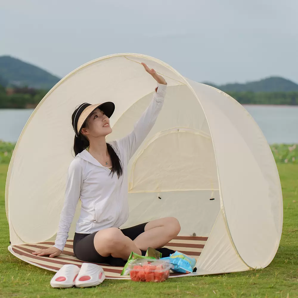 屋外用折りたたみテント