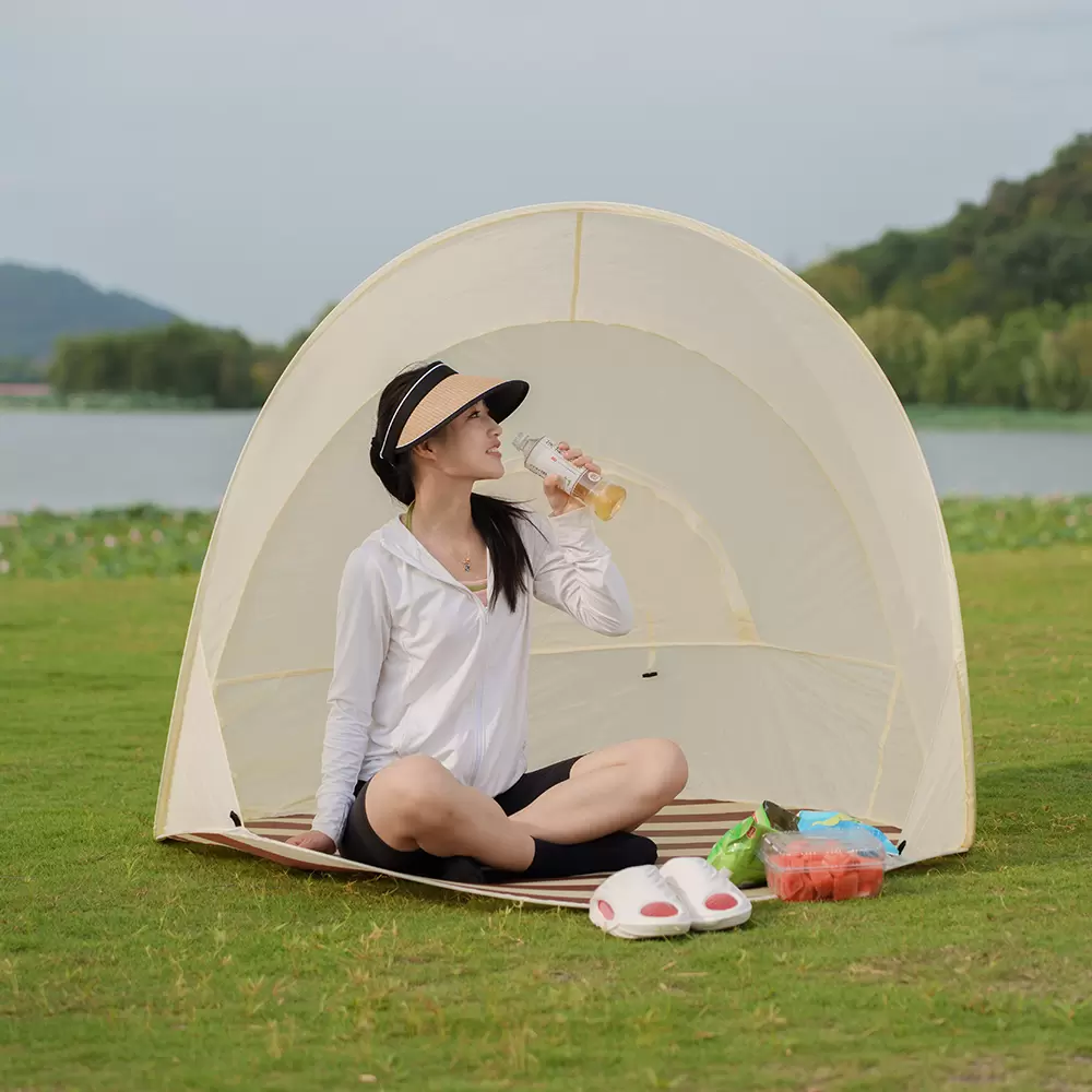 屋外用折りたたみテント