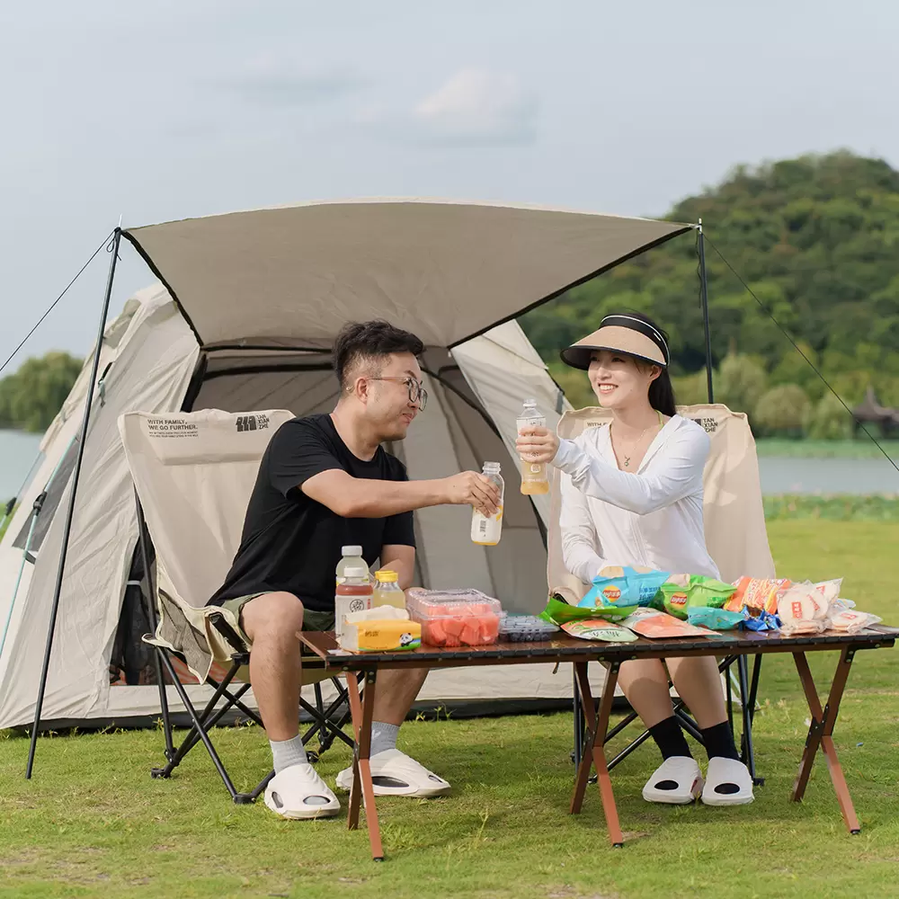 夏場の二層式テントと一層式テント:通気性と保護性のバランスをとる方法